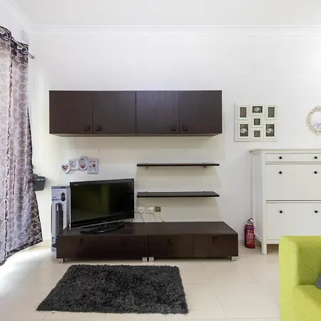 Sb10 -lovely 1 Bedroom St Paul's Bay