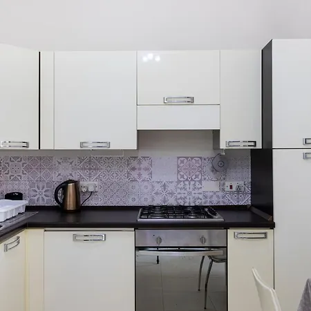 Sb10 -lovely 1 Bedroom * St Paul's Bay