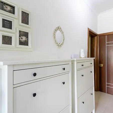 Sb10 -lovely 1 Bedroom *